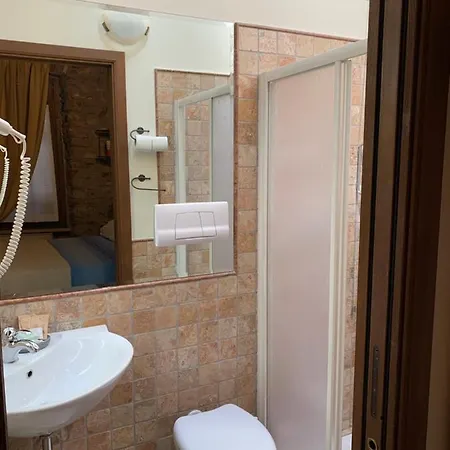 Rustico Di Benellini Angela Bed & Breakfast Polpenazze del Garda