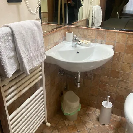 Foresteria Rustico Da Bena Snc Bed & Breakfast