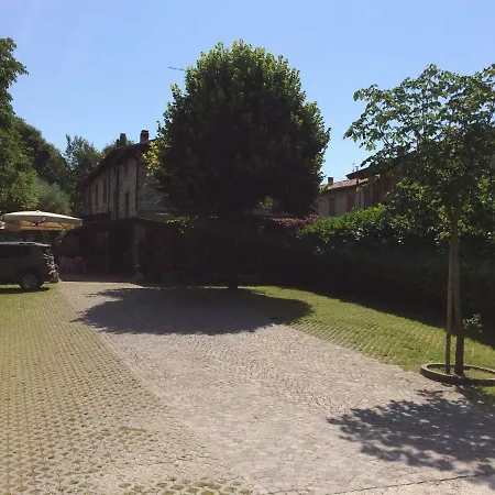 Bed & Breakfast Rustico Di Benellini Angela *