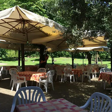 Rustico Di Benellini Angela Bed & Breakfast *